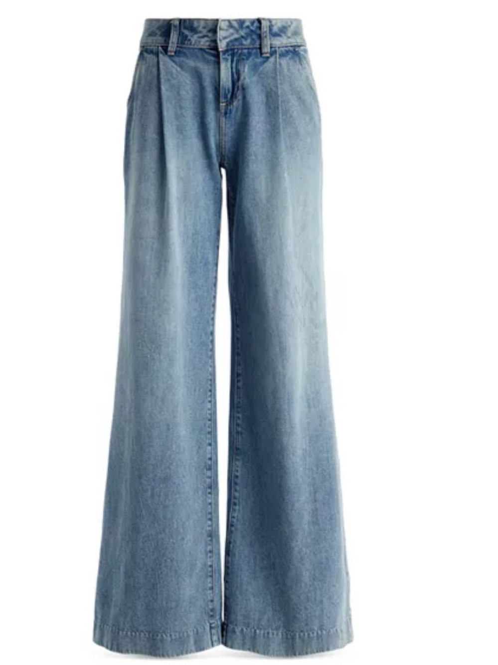 Alice and Olivia
Eric Low Rise Wide Leg Jeans in Sadie Light Vintage Blue - Picture 6 of 14